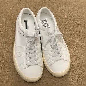 Golden Goose sneakers